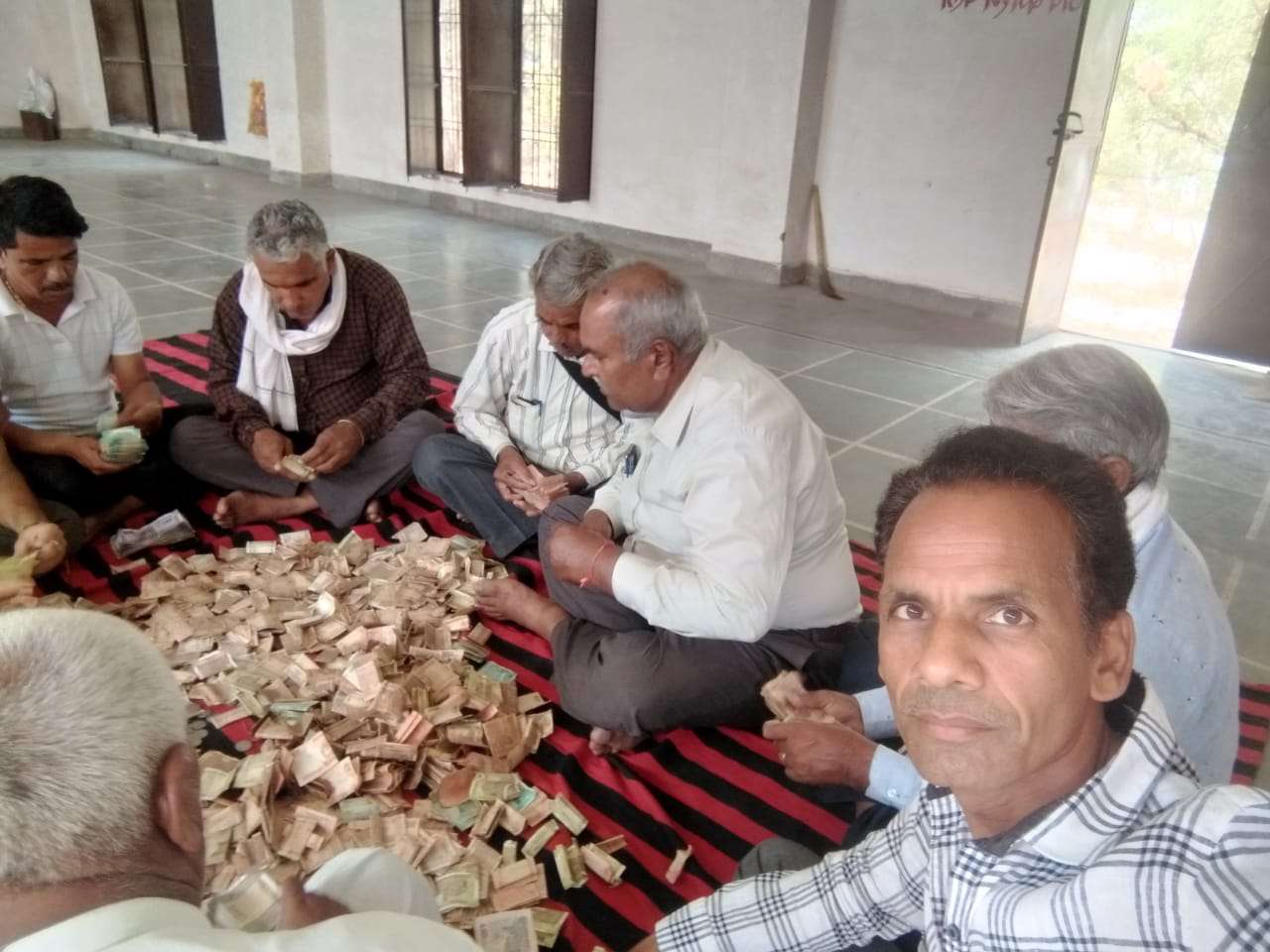 चंवरा बालाजी के दानपात्र से निकले एक लाख आठ हजार 668 रुपए