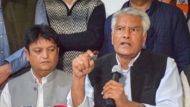 चिंतन शिविर के बीच बढ़ी कांग्रेस की चिंता, सुनील जाखड़ ने पार्टी को कहा अलविदा