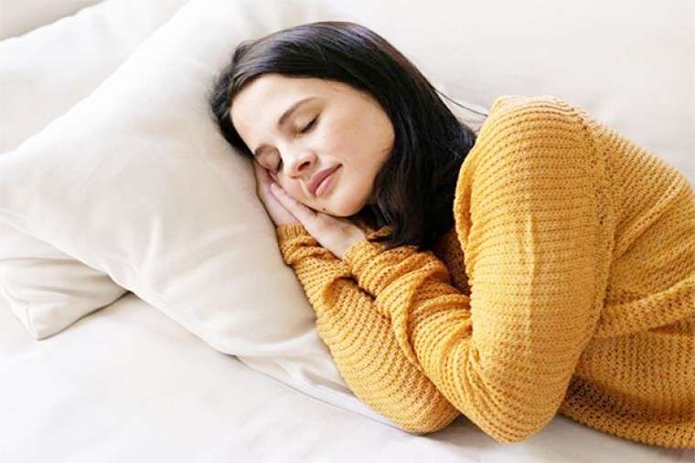 नींद का संपूर्ण स्वास्थ्य पर महत्वपूर्ण प्रभाव