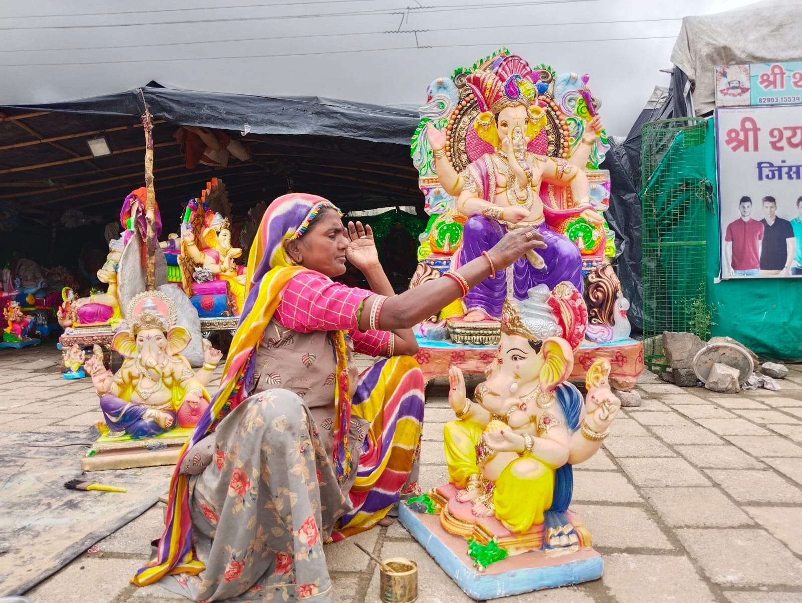 VIDEO बप्पा के भक्तों ने खरीदी मूर्तियां, घर-पांडाल में करेंगे विराजित