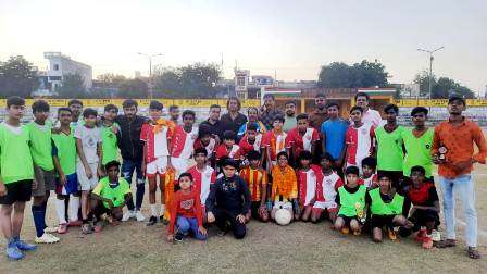 उदय फुटबॉल क्लब द्वारा मैत्री मैच आयोजित