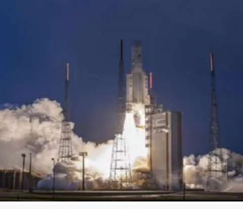  संचार उपग्रह जीसैट-24 सफलतापूर्वक लॉन्च