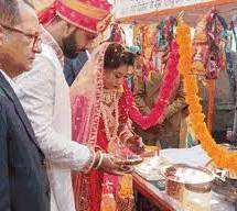 प्रदेश की पहली ऐसी शादी: दूल्हा-दुल्हन के 7 फेरे लेने से 3 लोगों को मिला रोजगार